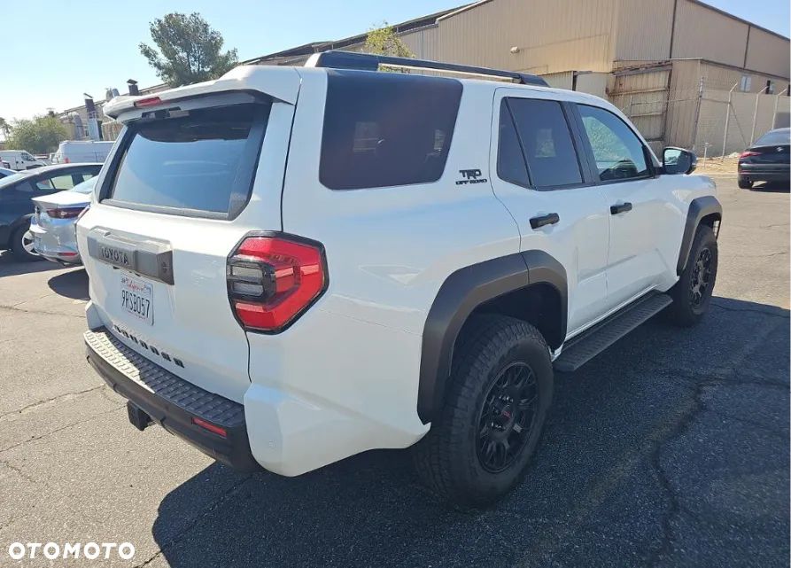 Toyota 4-Runner - 4