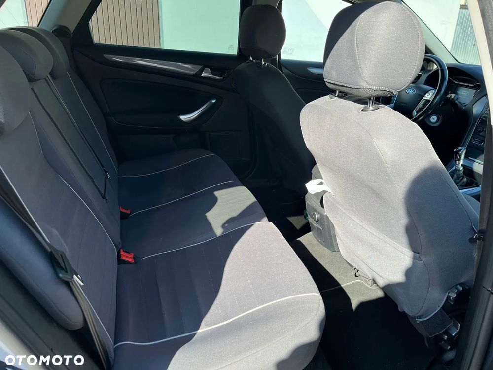 Ford Mondeo 2.0 TDCi Titanium - 6