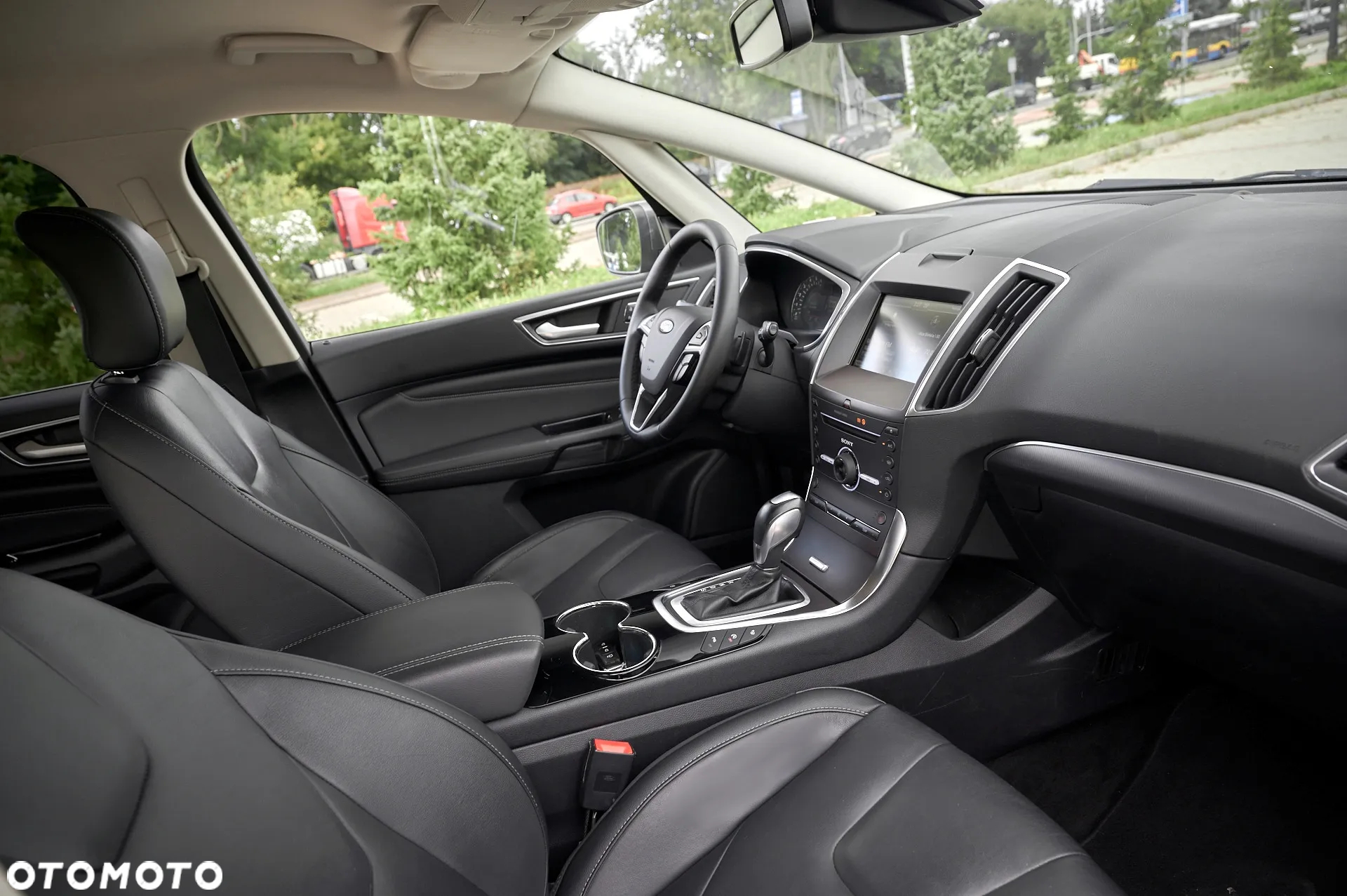 Ford S-Max 2.0 TDCi Titanium PowerShift - 28