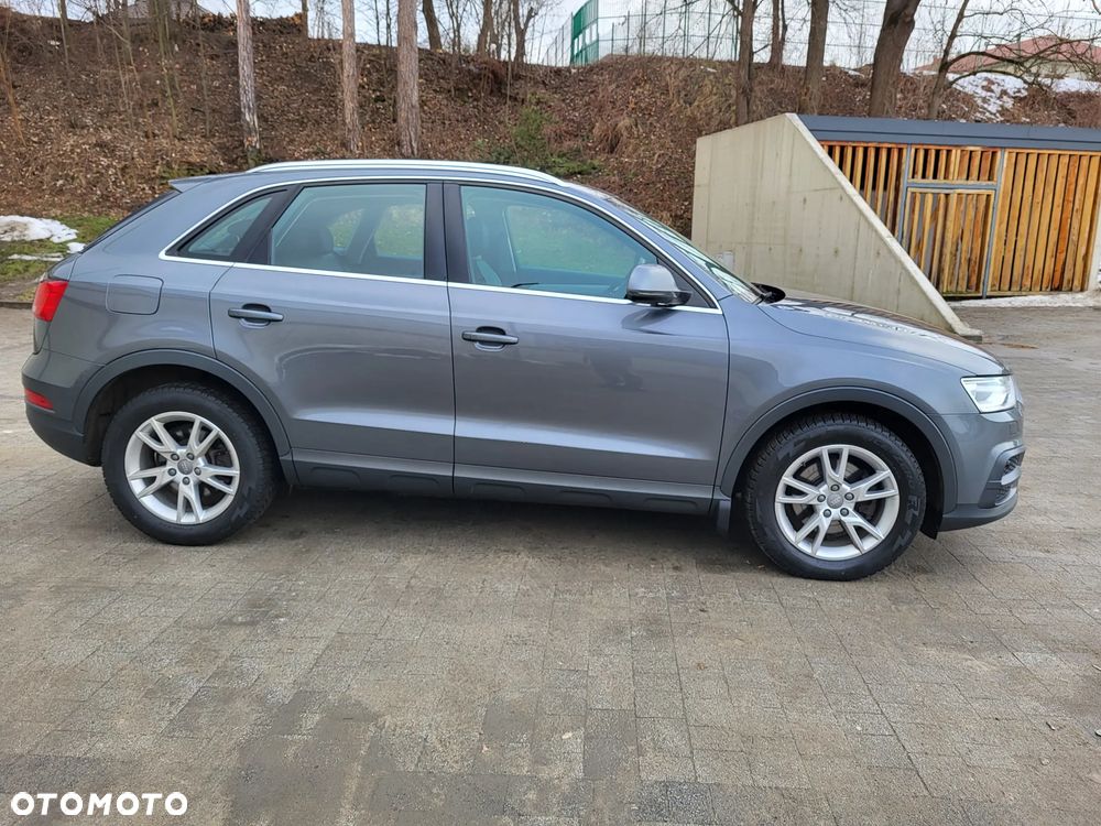 Audi Q3 2.0 TDI sport - 7