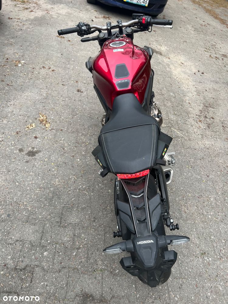 Honda CB - 18