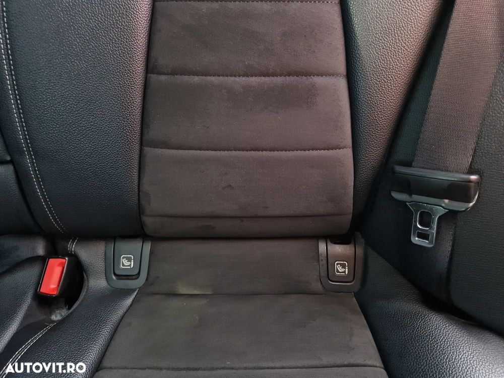 Mercedes-Benz E 220 d Aut. - 28