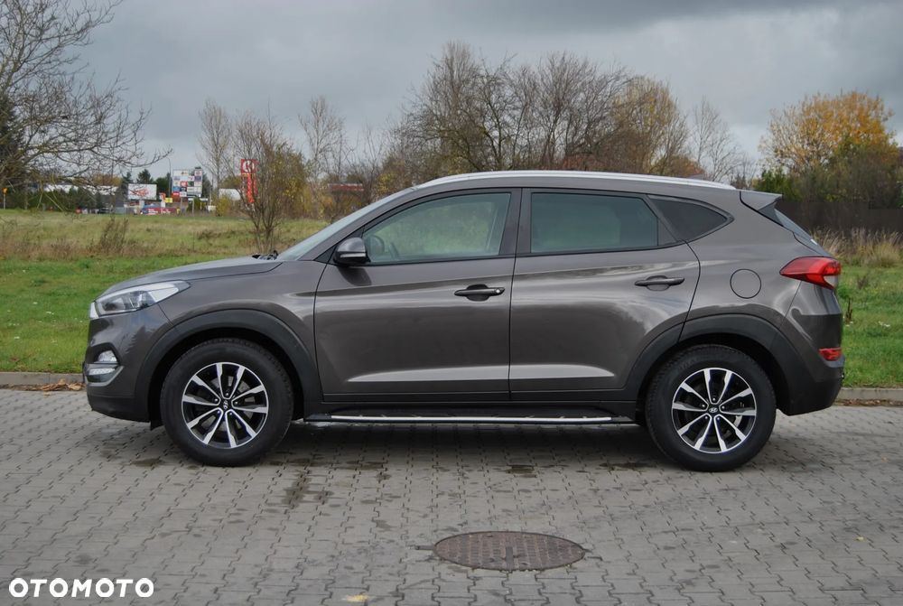 Hyundai Tucson blue 1.7 CRDi 2WD Style - 21
