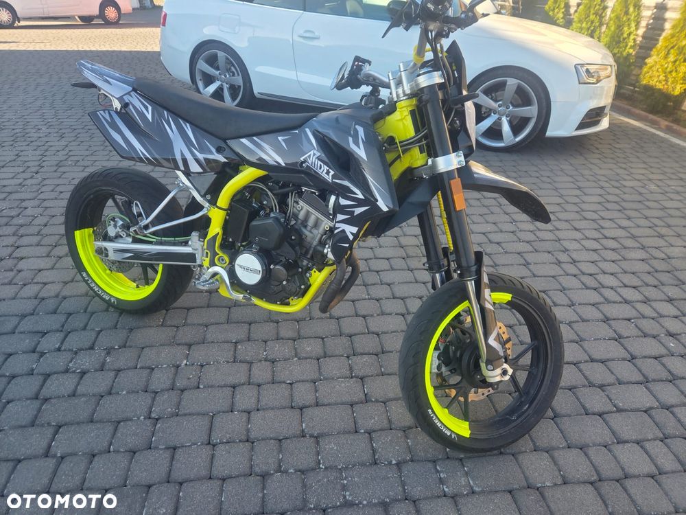 SWM SM 125 R - 4