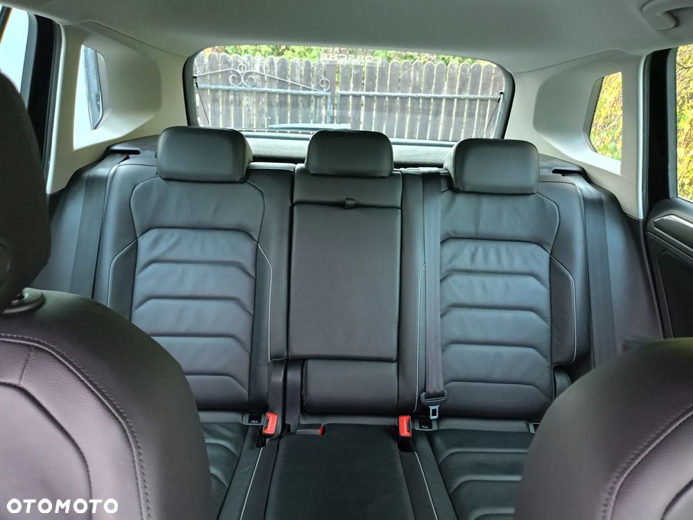 Volkswagen Tiguan 2.0 TDI SCR 4MOTION (BlueMotion Techn.) DSG Highline - 28