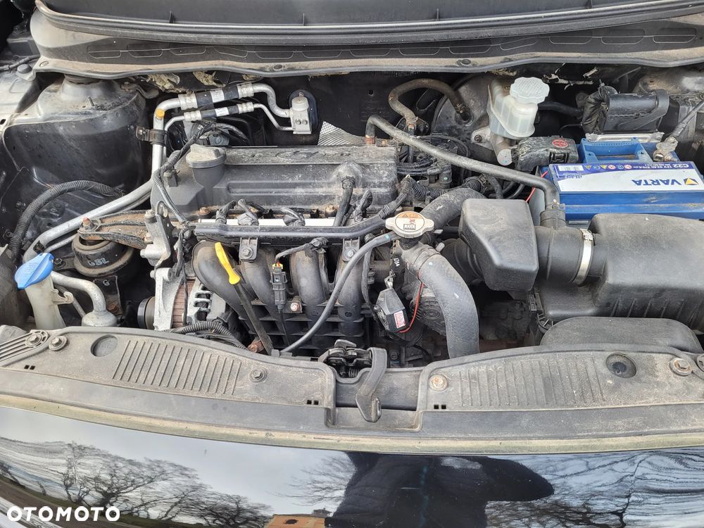 Hyundai i20 1.2 Fifa World Cup Edition - 33