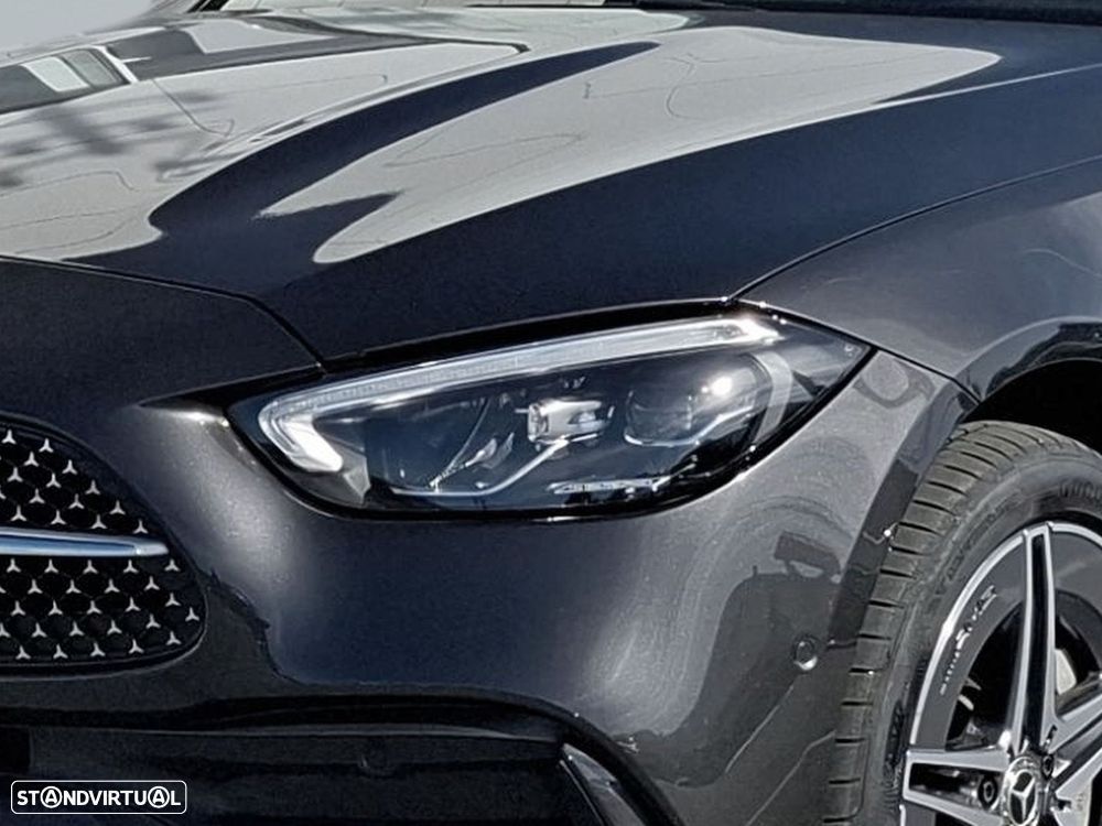 Mercedes-Benz C 300 e AMG Line - 3