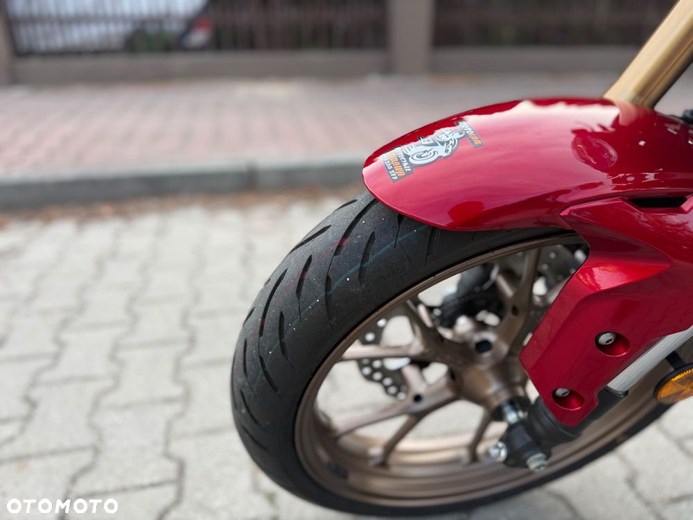 Honda CB - 24