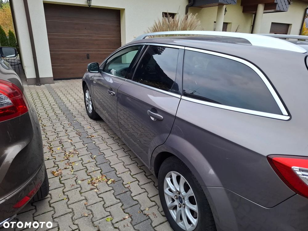 Ford Mondeo - 3