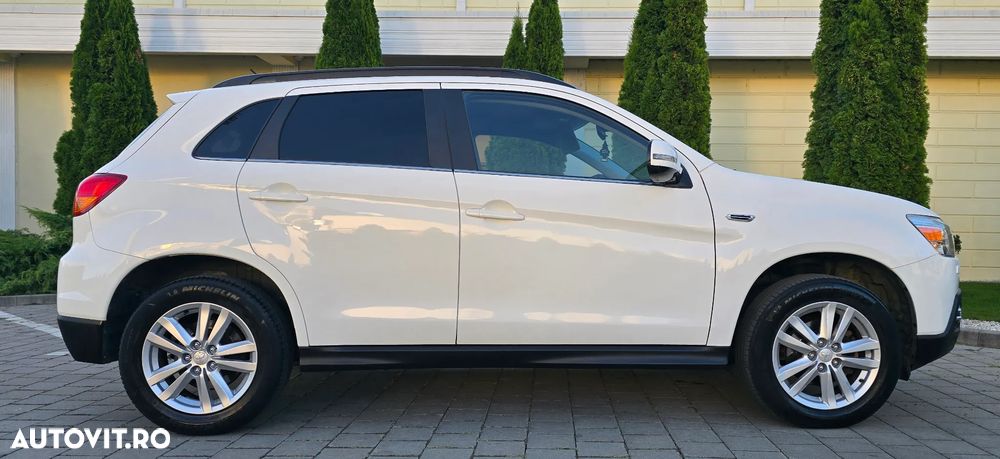 Mitsubishi Asx 2012 photo 5