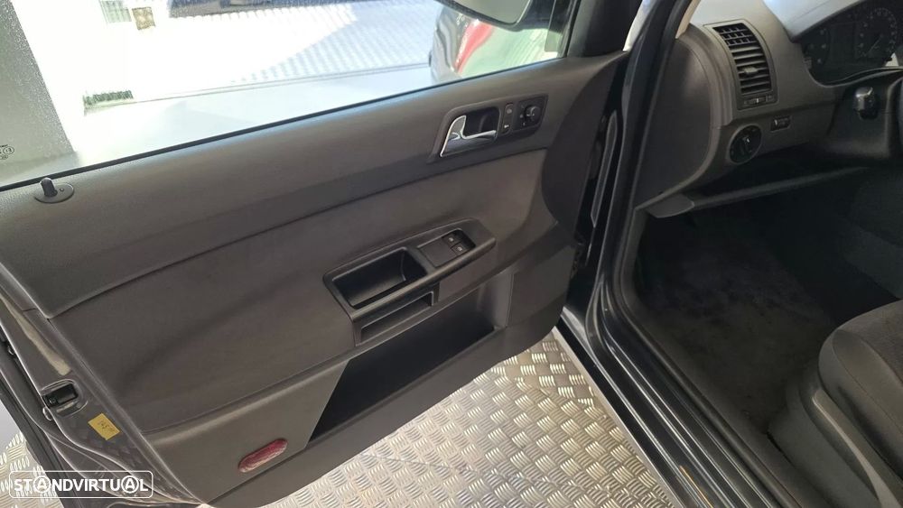 VW Polo 1.2 Confortline AC - 33