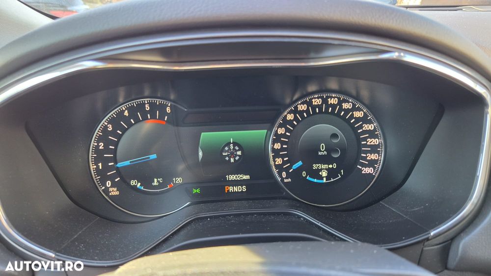 Ford Mondeo 2.0 TDCi Powershift - 15