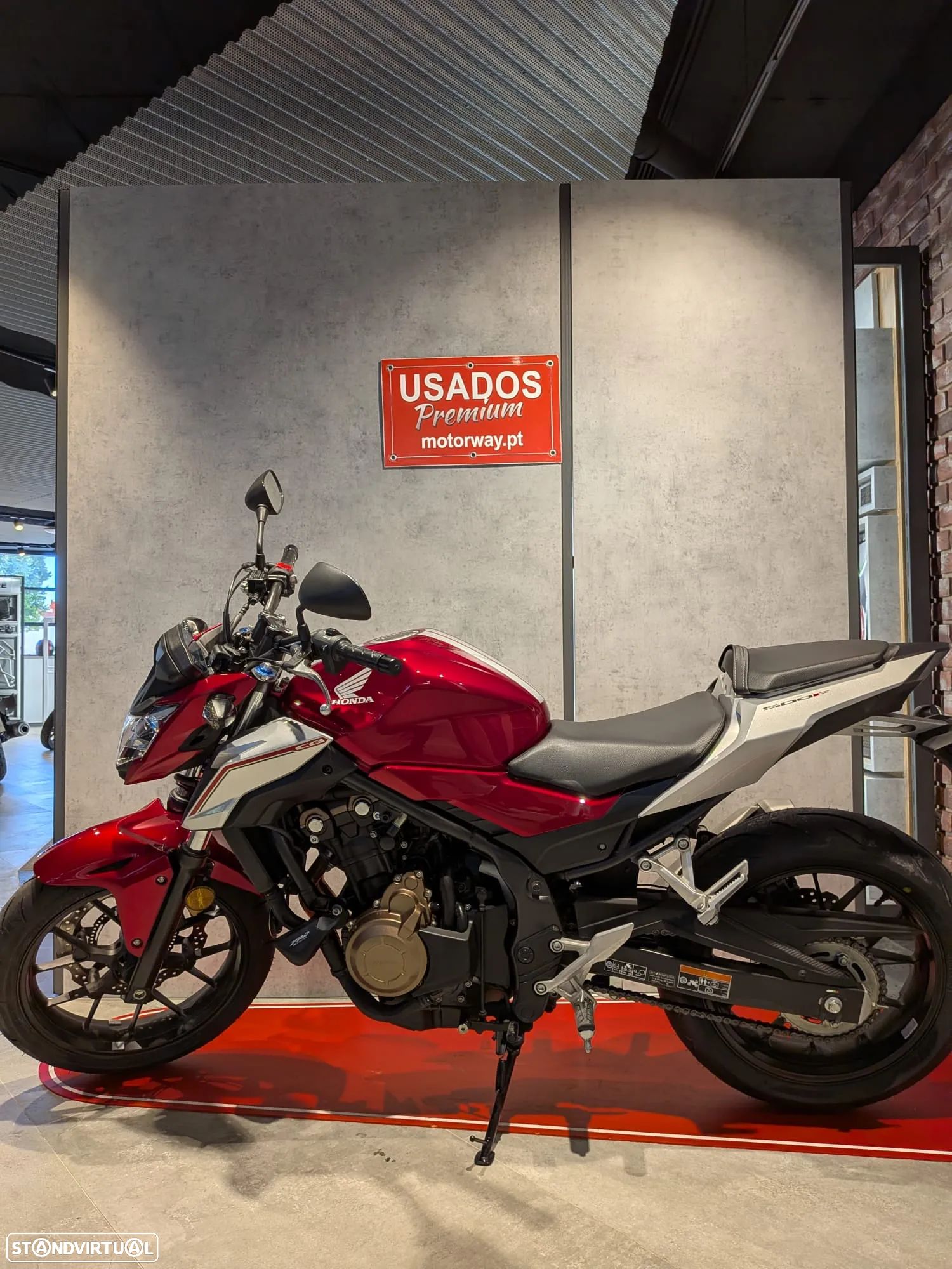 Honda CB - 1