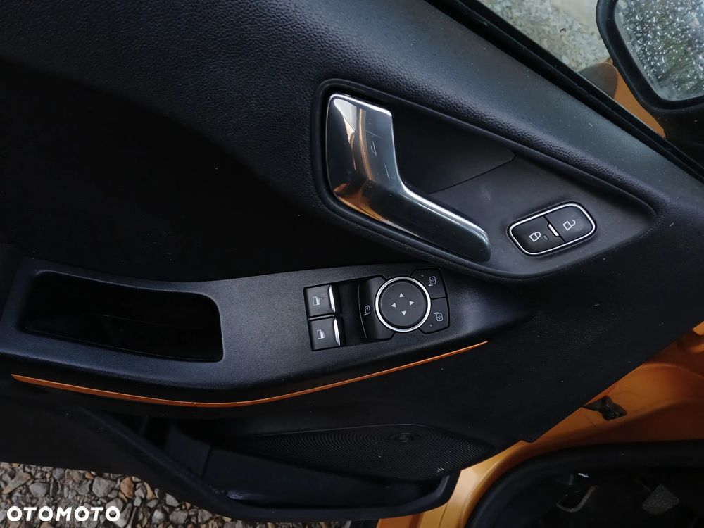 Ford Fiesta - 13