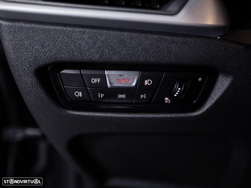 BMW 320 e Auto - 17
