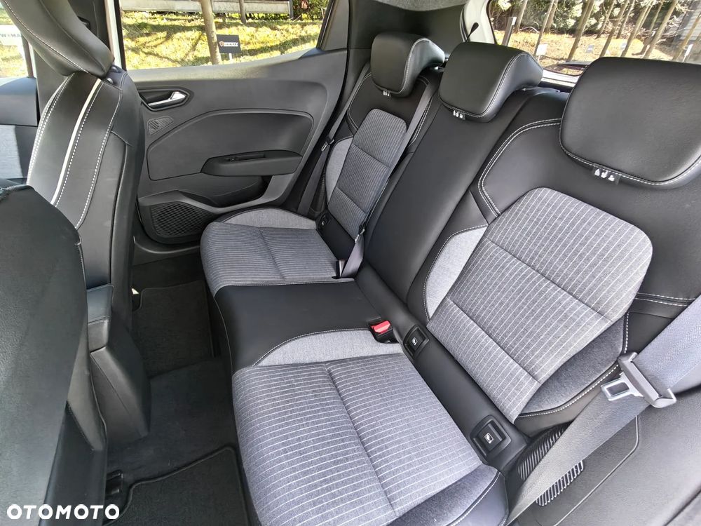 Renault Clio 1.6 E-TECH Full Hybrid 145 Techno - 20