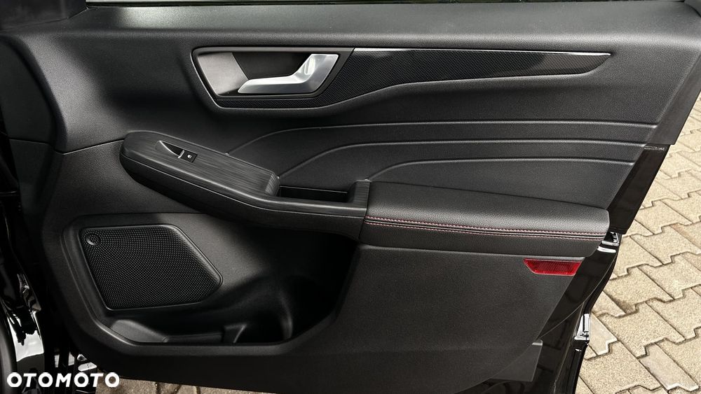 Ford Kuga - 20