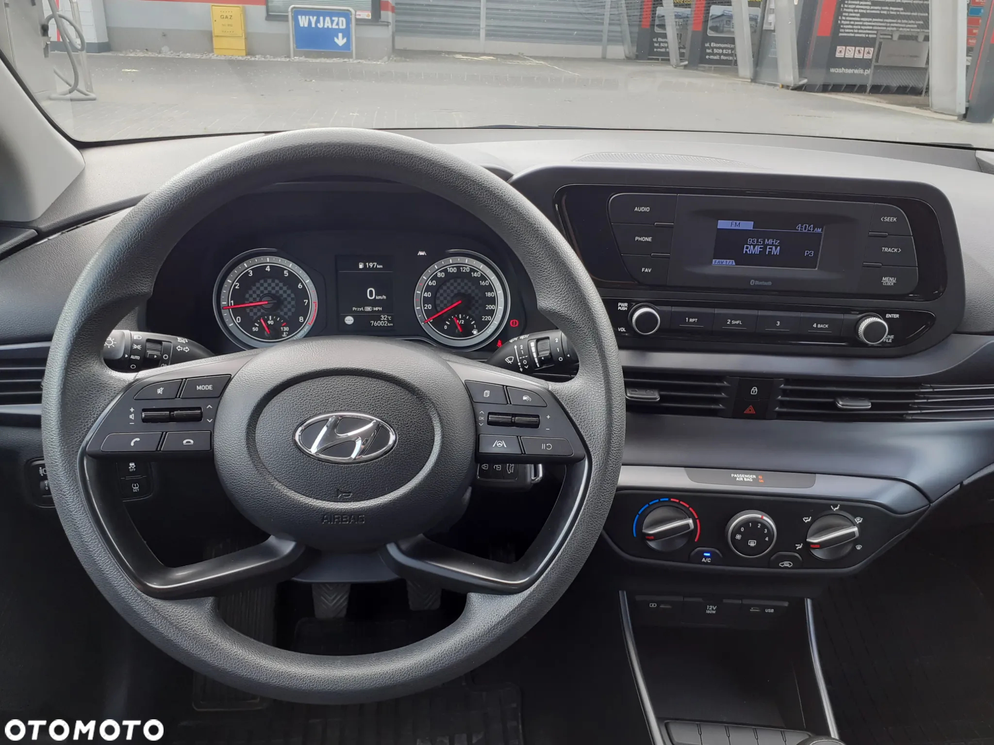 Hyundai i20 - 10