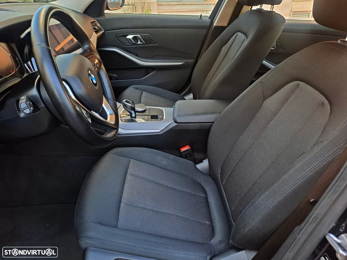 BMW 320 d Auto - 10