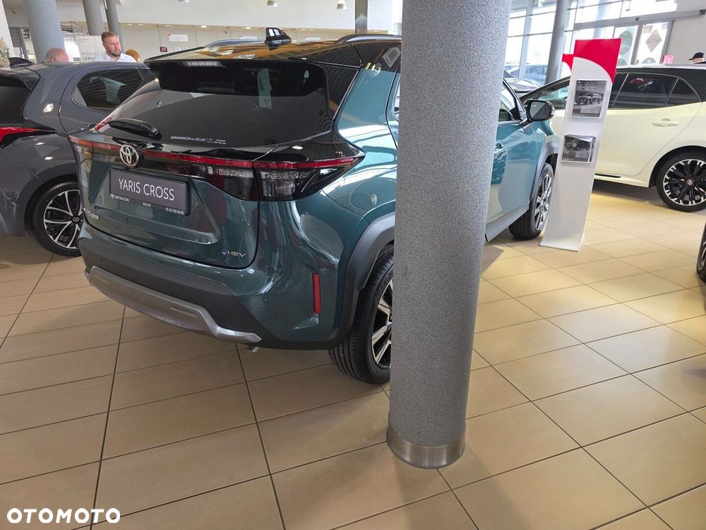 Toyota Yaris Cross Hybrid 1.5 Executive - 3