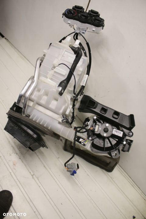 nagrzewnica Opel Corsa E - 4