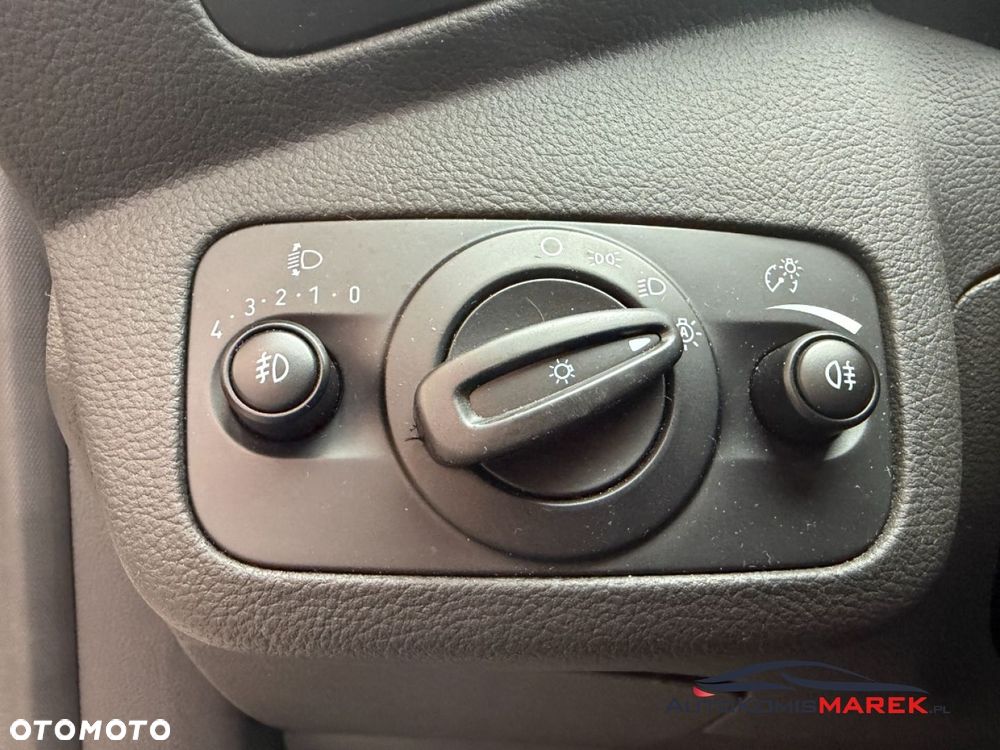 Ford Kuga 1.5 EcoBoost 2x4 Trend - 22