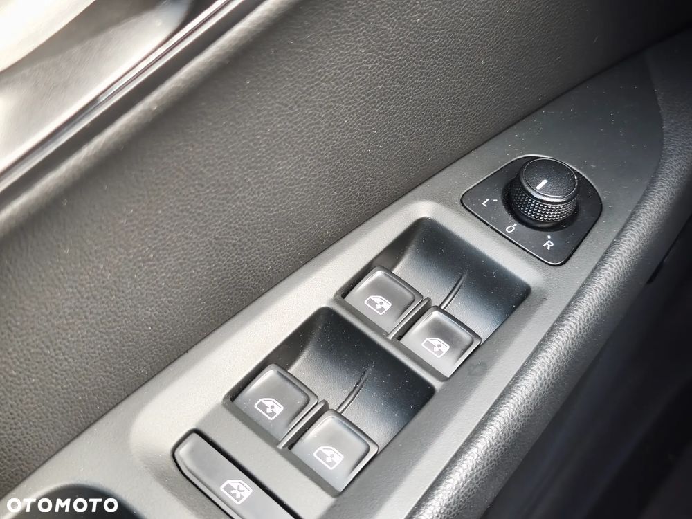 Seat Leon 1.6 TDI Full LED S&S - 28