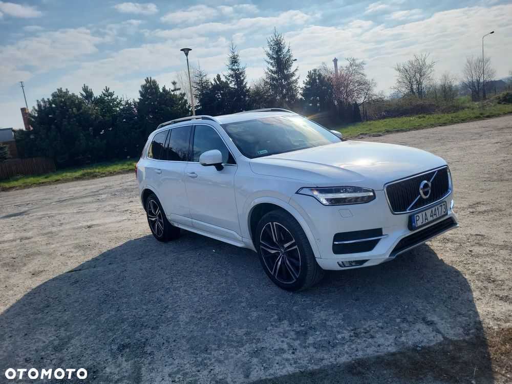 Volvo XC 90 D5 AWD Geartronic Momentum - 1
