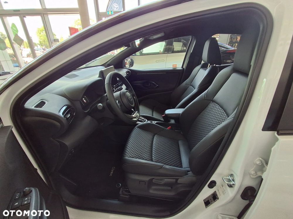 Toyota Yaris Hybrid 1.5 Executive - 8