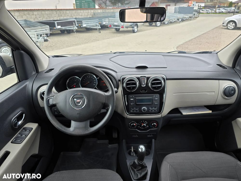 Dacia Lodgy 1.6 MPI 85 Prestige - 12