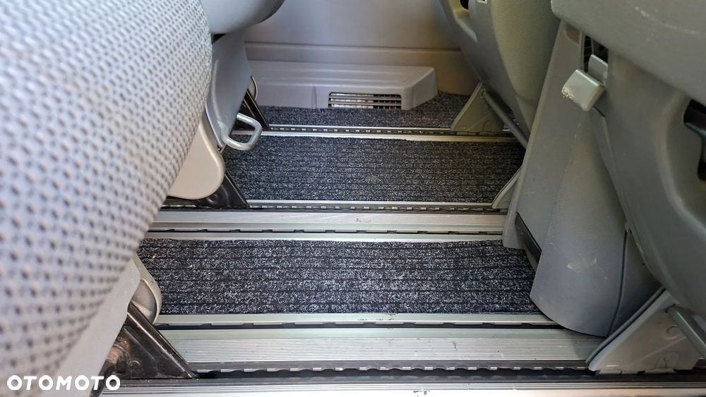 Volkswagen Crafter - 31