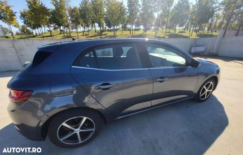 Renault Megane Energy dCi Intens - 2