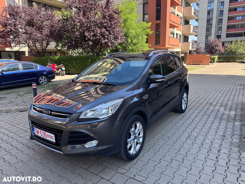 Ford Kuga 1.5 EcoBoost 2x4 Titanium - 28