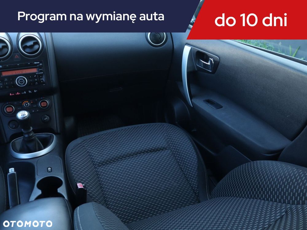 Nissan Qashqai - 10