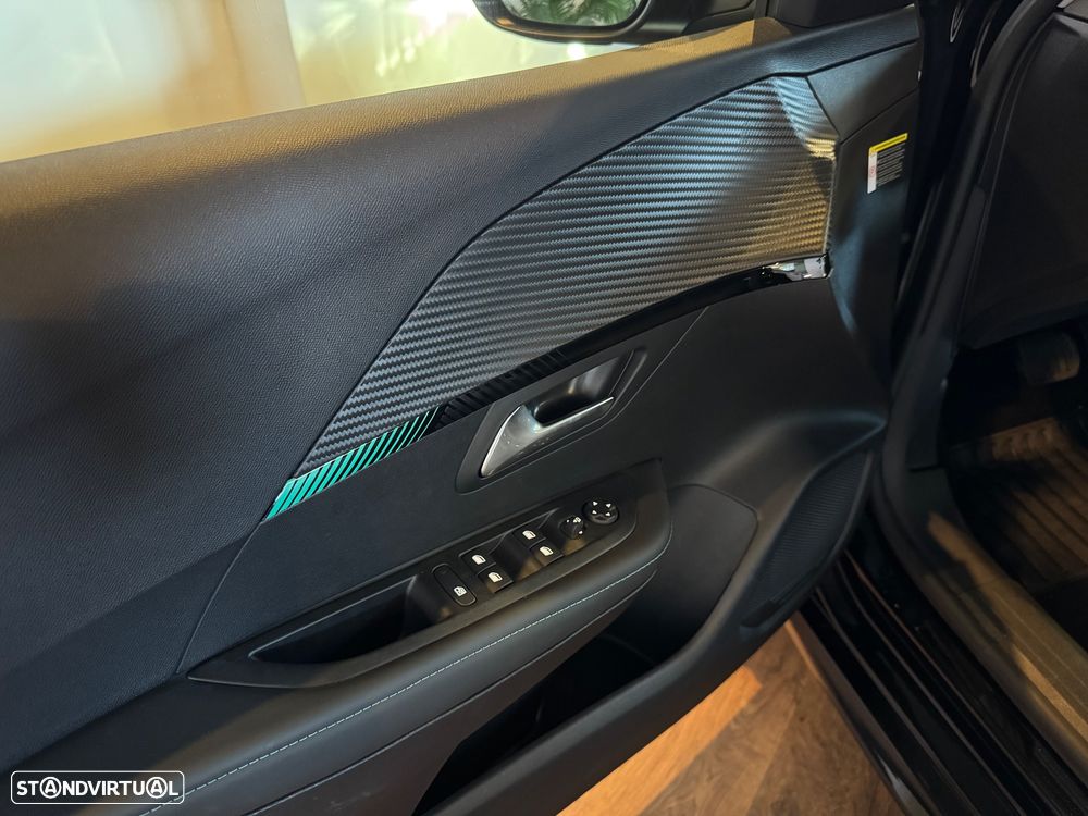 Peugeot e-208 50 kWh Allure - 5