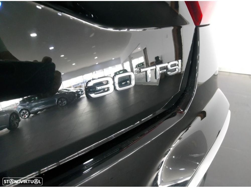 Audi Q2 30 TFSI - 11