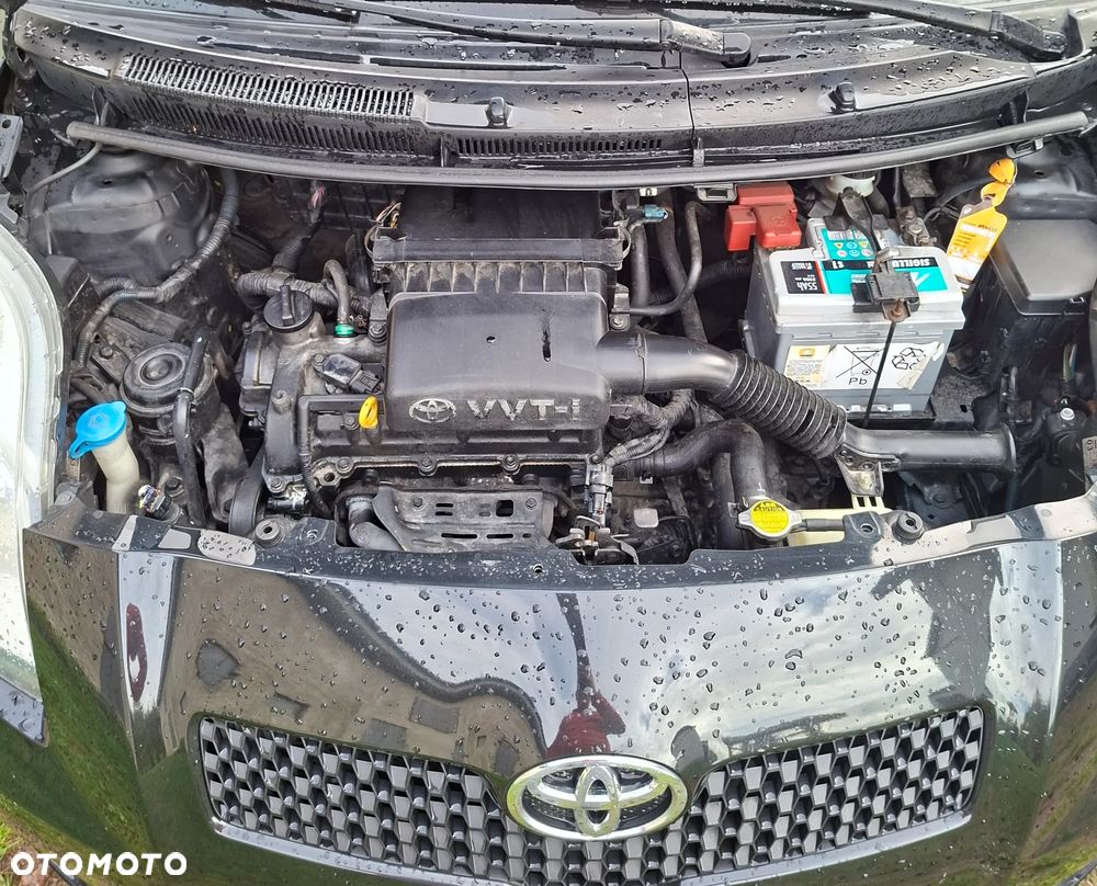 Toyota Yaris 1.3 Luna - 3