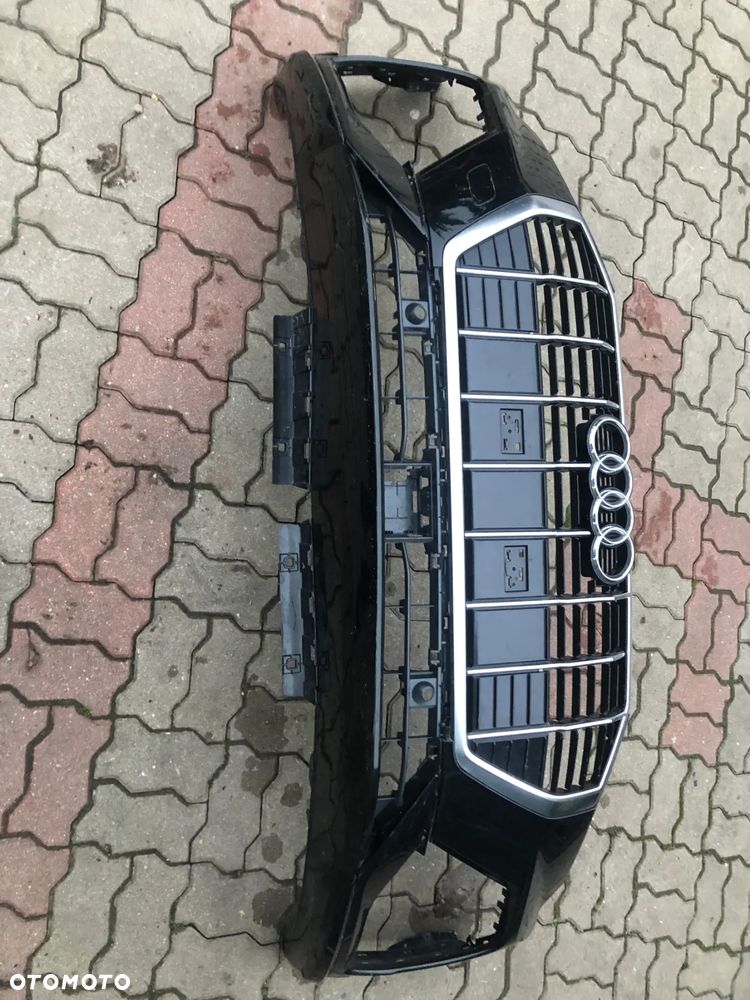ZDERZAK AUDI Q3 83A 18-22 S-LINE PRZÓD GRILL - 2