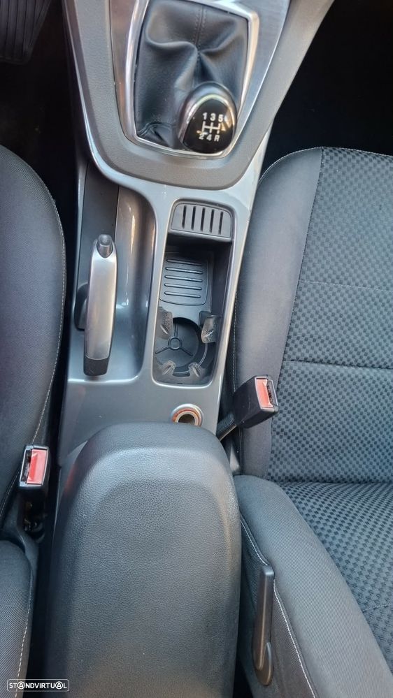 Ford C-Max 1.6 TDCi Titanium - 18