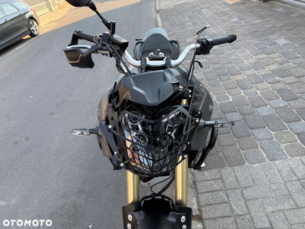 Yamaha XTZ - 23