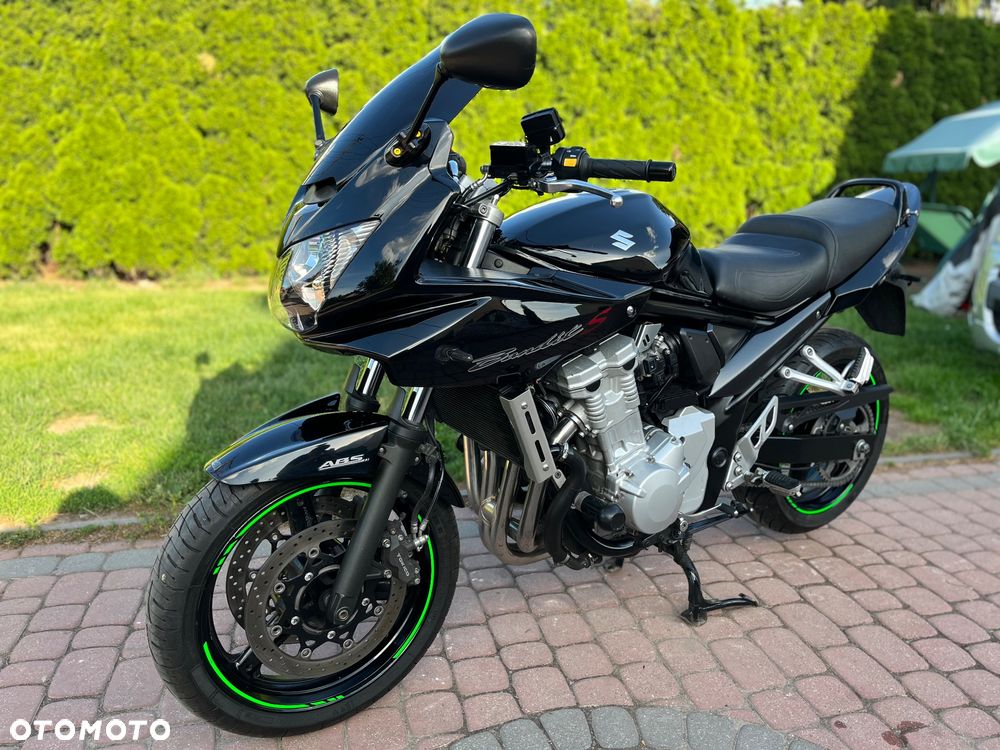 Suzuki Bandit - 32