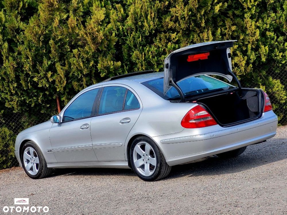 Mercedes-Benz Klasa E - 34