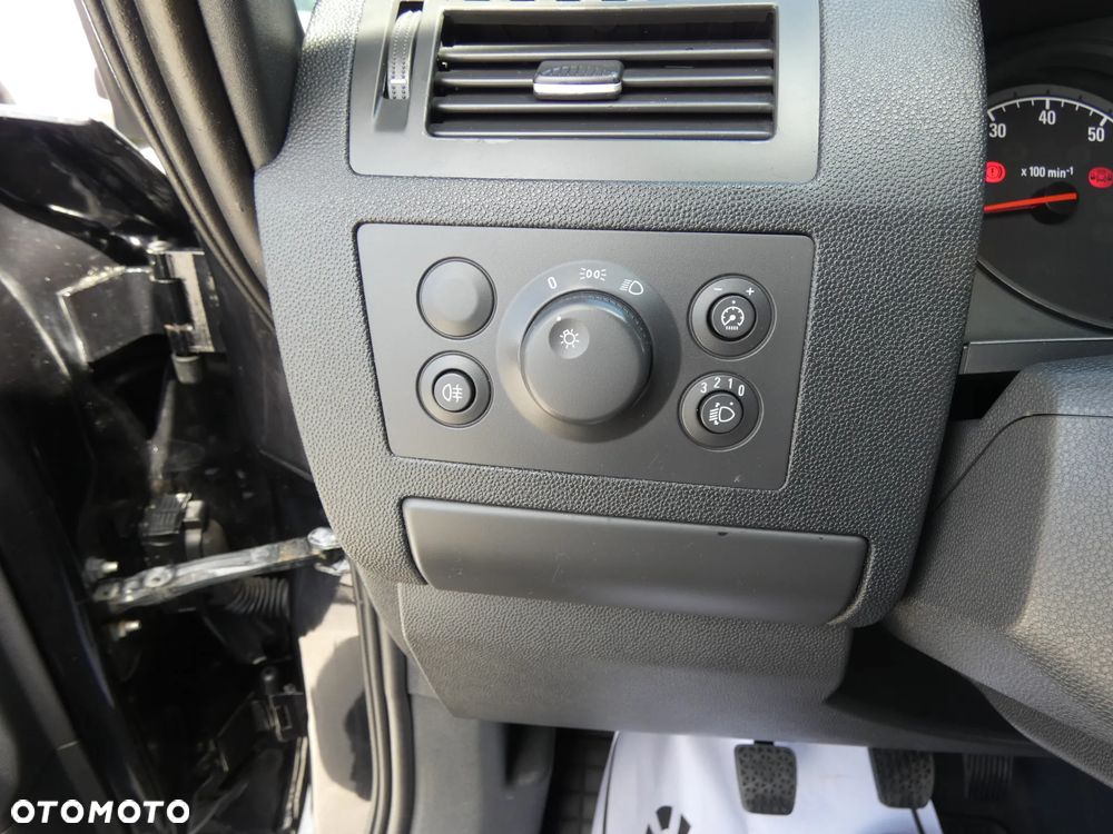 Opel Zafira 1.6 Enjoy - 20