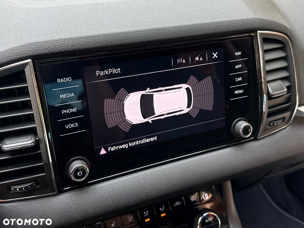 Skoda Karoq 1.6 TDI SCR Active - 30