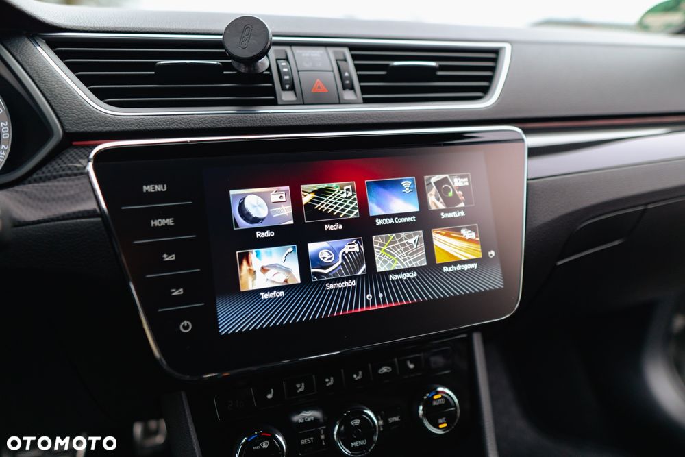 Skoda Superb 2.0 TDI 4x4 DSG SportLine - 30