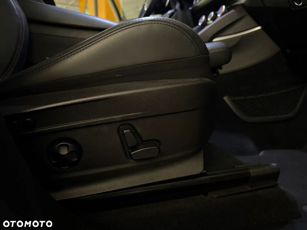Alfa Romeo Stelvio 2.9 V6 Bi-Turbo Quadrifoglio Q4 - 27