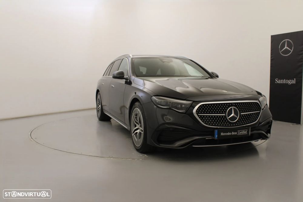 Mercedes-Benz E 300 Standard