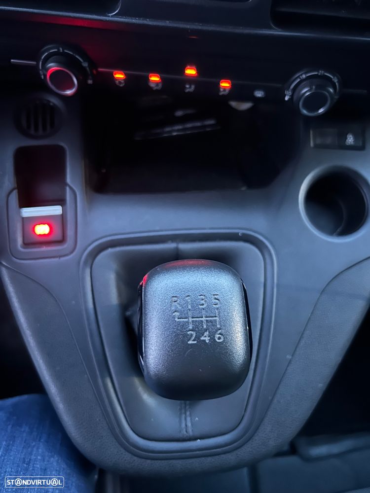 Peugeot Partner - 16