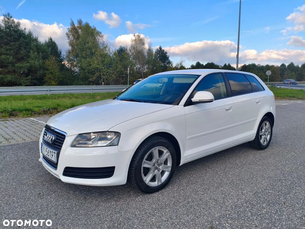 Audi A3 Sportback 1.4 TFSI Attraction - 1