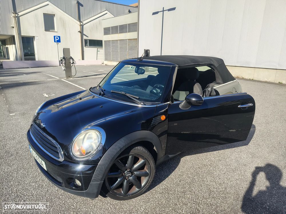 MINI Cabrio One - 17
